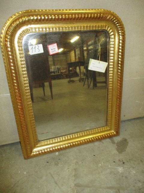 Gold Louis Philippe mirror with a cartouch. - Crown and Colony